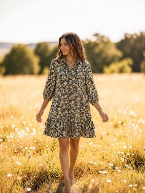 EUC Code X Mode Floral V-Neck Tiered Mini Shift Dress - Multi Floral - Womens XS